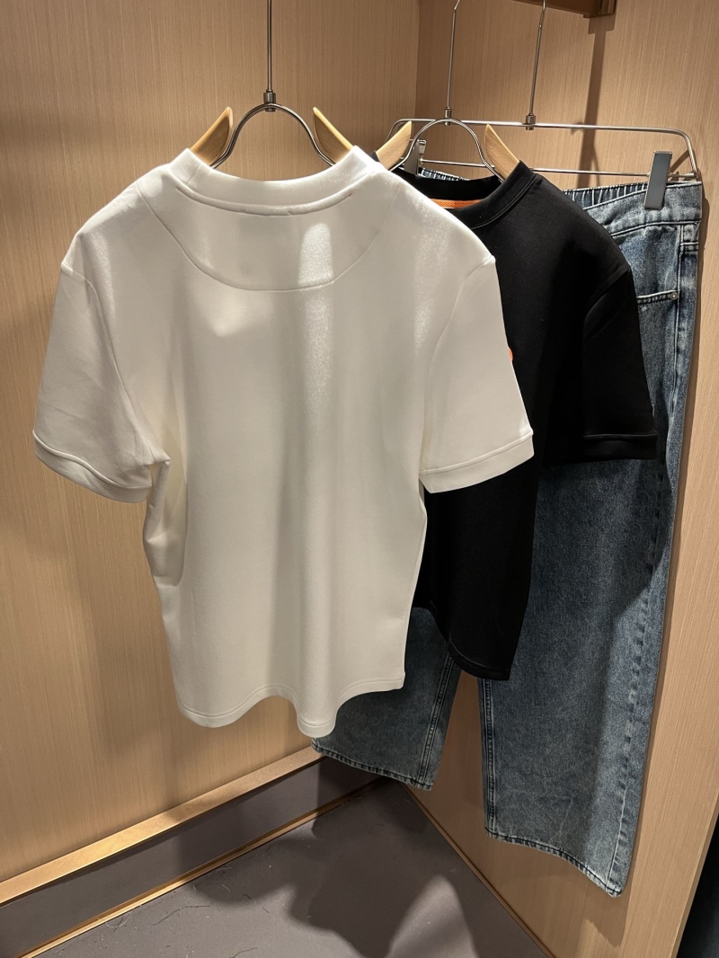 H**me5 t-shirt